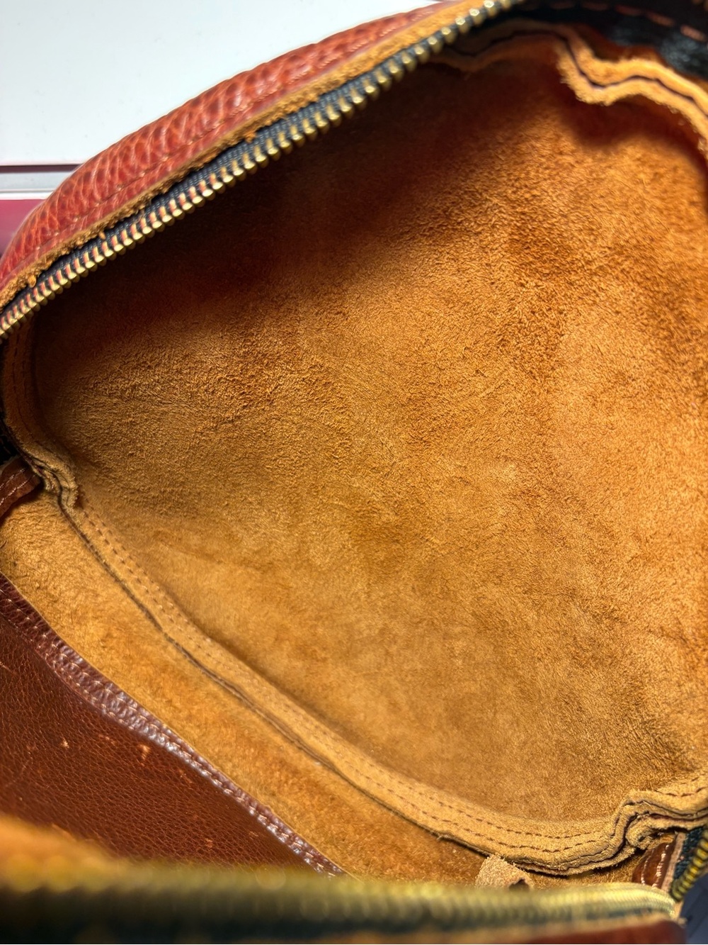 Portland Leather Goods | Large Circle | Nutmeg - Picture 12 of 14